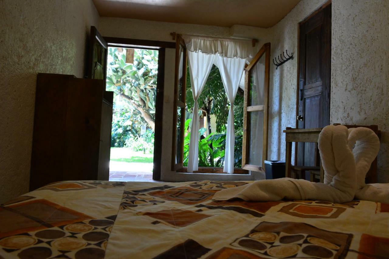 Rossco Backpackers Hostal